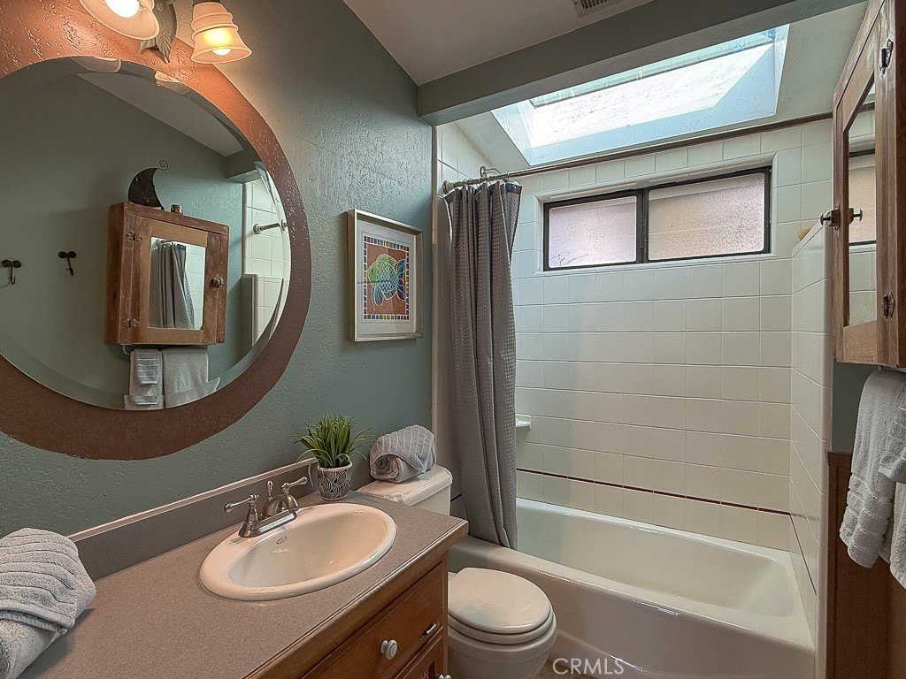 Cambria, California, 93428, United States, 3 Bedrooms Bedrooms, ,2 BathroomsBathrooms,Residential,Forsale,1997695