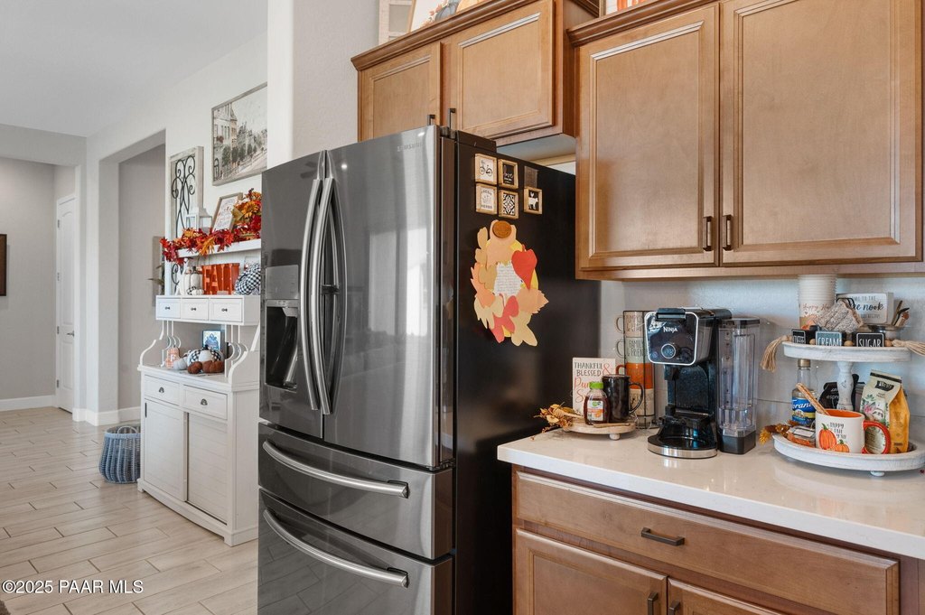 Prescott Valley, Arizona, 86315, United States, 3 Bedrooms Bedrooms, ,4 BathroomsBathrooms,Residential,Forsale,2011290