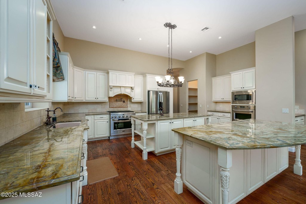 Tucson, Arizona, 85750, United States, 4 Bedrooms Bedrooms, ,3.5 BathroomsBathrooms,Residential,Forsale,2004436