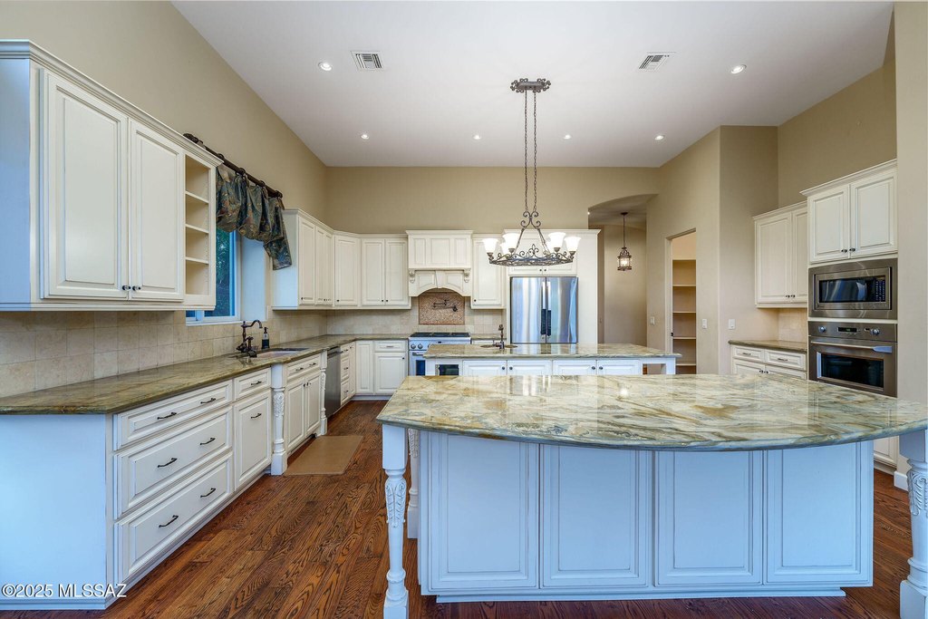 Tucson, Arizona, 85750, United States, 4 Bedrooms Bedrooms, ,3.5 BathroomsBathrooms,Residential,Forsale,2004436