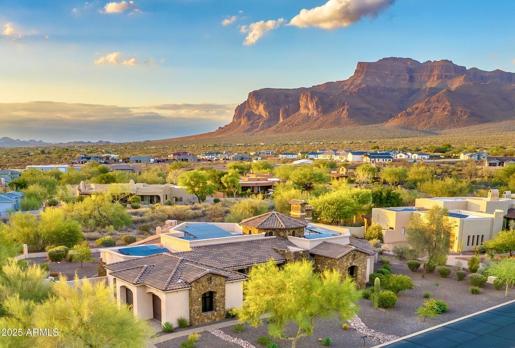 Gold Canyon, Arizona, 85118, United States, 3 Bedrooms Bedrooms, ,4 BathroomsBathrooms,Residential,Forsale,1884331