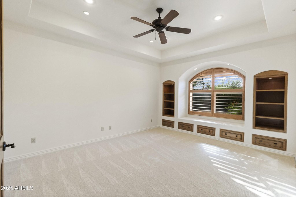 Scottsdale, Arizona, 85260, United States, 6 Bedrooms Bedrooms, ,6.5 BathroomsBathrooms,Residential,Forsale,2014277