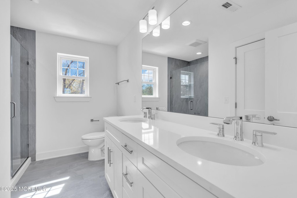 Waretown, New Jersey, 08758, United States, 4 Bedrooms Bedrooms, ,2.5 BathroomsBathrooms,Residential,Forsale,1964524