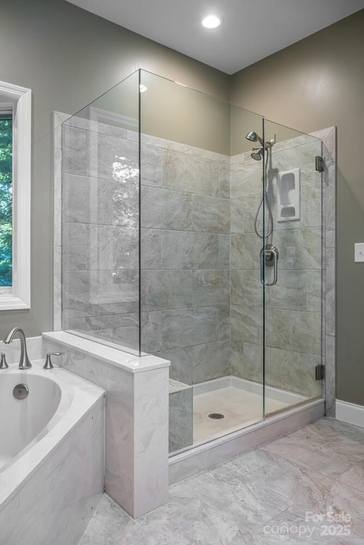 Flat Rock, North Carolina, 28731, United States, 3 Bedrooms Bedrooms, ,3.5 BathroomsBathrooms,Residential,Forsale,1985993