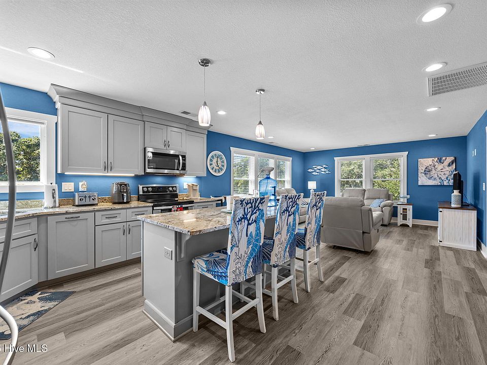 Corolla, North Carolina, 27927, United States, 3 Bedrooms Bedrooms, ,2 BathroomsBathrooms,Residential,Forsale,1993779