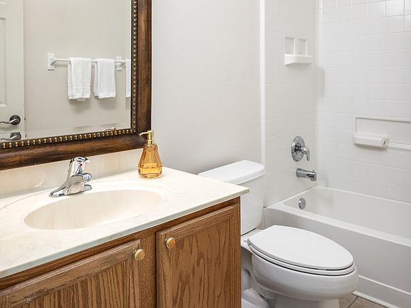 Marana, Arizona, 85658, United States, 2 Bedrooms Bedrooms, ,2 BathroomsBathrooms,Residential,Forsale,1990108