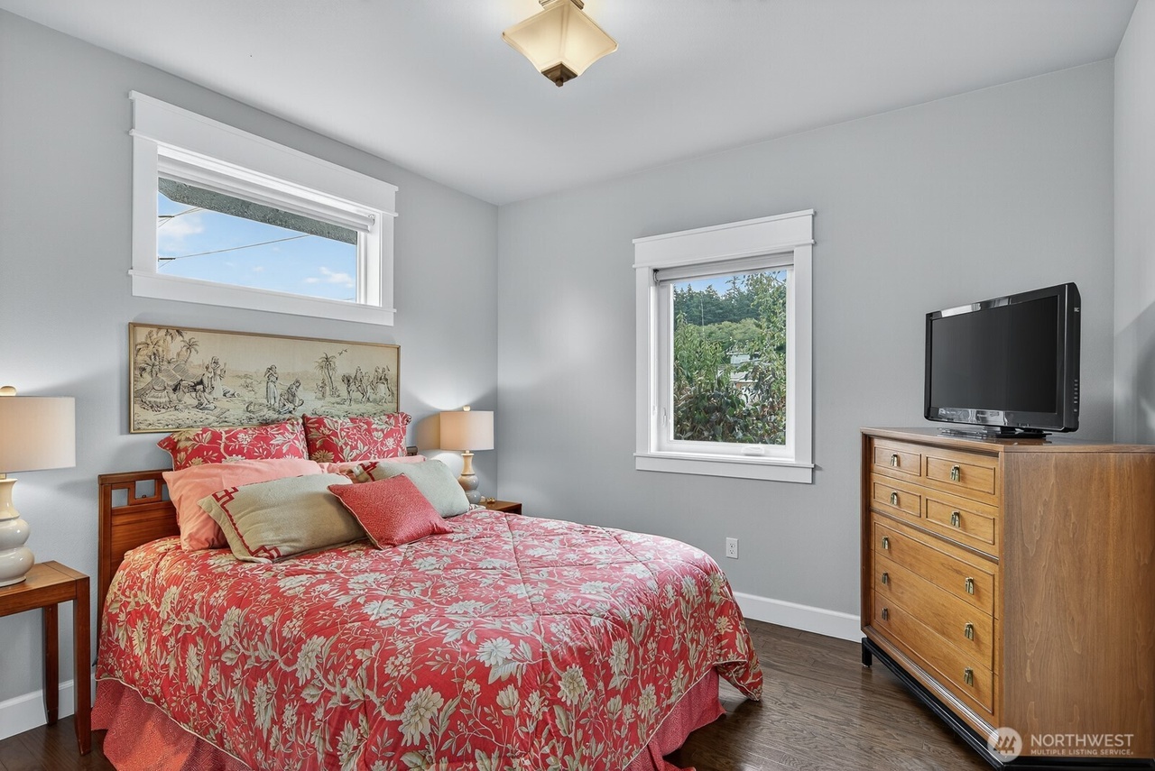 Anacortes, Washington, 98221, United States, 3 Bedrooms Bedrooms, ,2 BathroomsBathrooms,Residential,Forsale,1990713