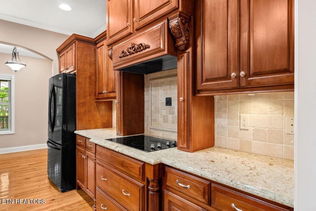 Loudon, Tennessee, 37774, United States, 3 Bedrooms Bedrooms, ,3 BathroomsBathrooms,Residential,Forsale,1893719