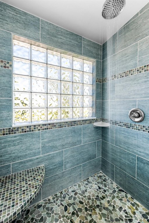 MARATHON, Florida, 33050, United States, 3 Bedrooms Bedrooms, ,2 BathroomsBathrooms,Residential,Forsale,2004343