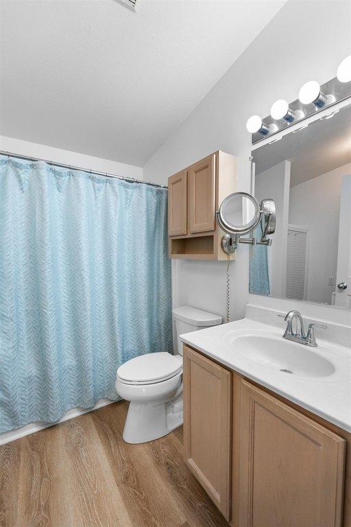 MARATHON, Florida, 33050, United States, 3 Bedrooms Bedrooms, ,2 BathroomsBathrooms,Residential,Forsale,2004343