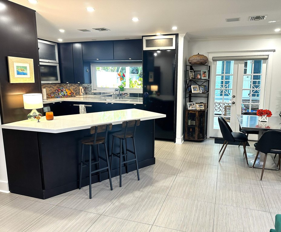 KEY WEST, Florida, 33040, United States, 7 Bedrooms Bedrooms, ,7.5 BathroomsBathrooms,Residential,Forsale,2004373