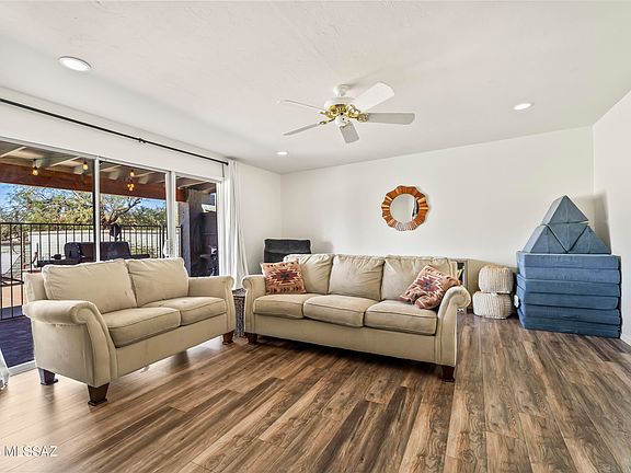 Tucson, Arizona, 85704, United States, 3 Bedrooms Bedrooms, ,2 BathroomsBathrooms,Residential,Forsale,1990109