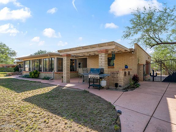 Tucson, Arizona, 85749, United States, 4 Bedrooms Bedrooms, ,4 BathroomsBathrooms,Residential,Forsale,1990110