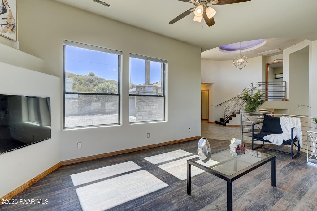 Dewey-Humboldt, Arizona, 86329, United States, 3 Bedrooms Bedrooms, ,2.5 BathroomsBathrooms,Residential,Forsale,1952161