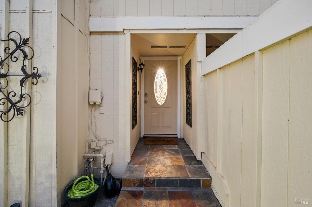 Santa Rosa, California, 95405, United States, 4 Bedrooms Bedrooms, ,2.5 BathroomsBathrooms,Residential,Forsale,2004741