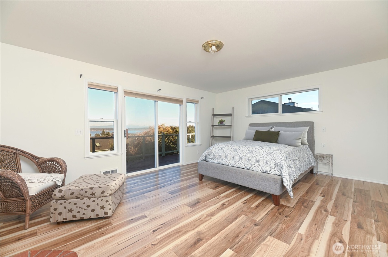 Camano Island, Washington, 98282, United States, 3 Bedrooms Bedrooms, ,2 BathroomsBathrooms,Residential,Forsale,1990716