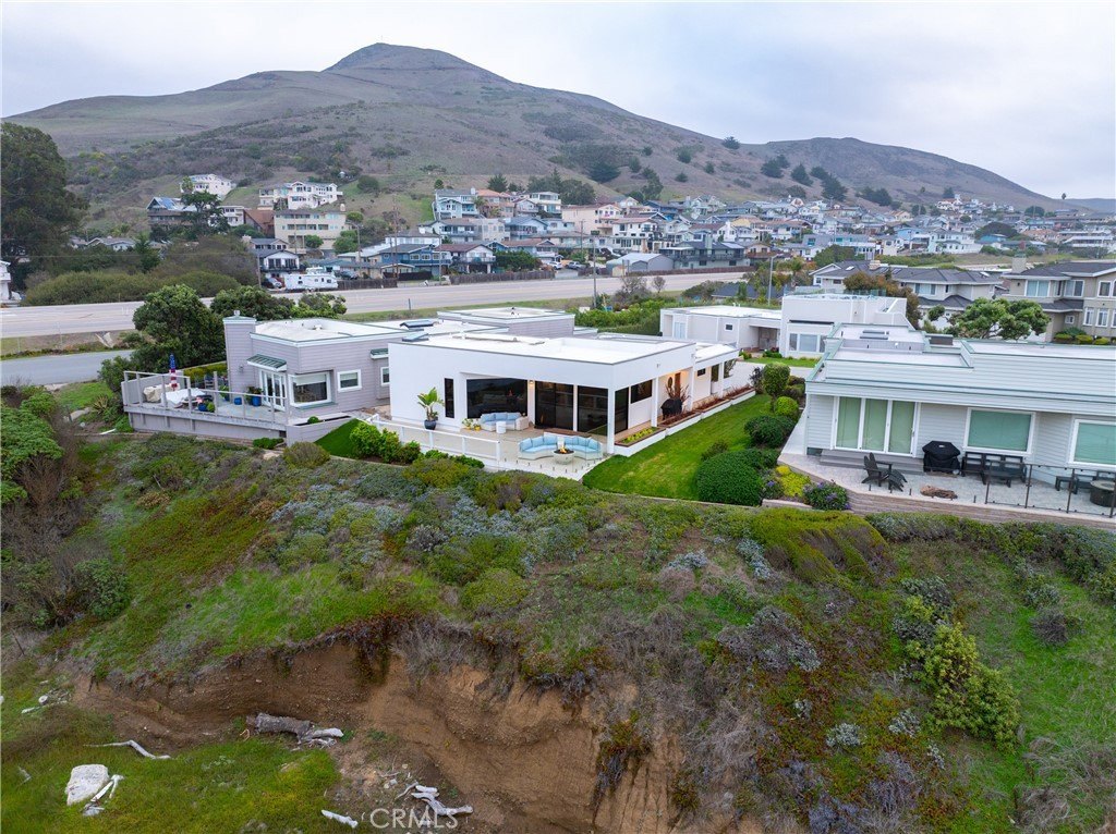 Cayucos, California, 93430, United States, 3 Bedrooms Bedrooms, ,2 BathroomsBathrooms,Residential,Forsale,1997703