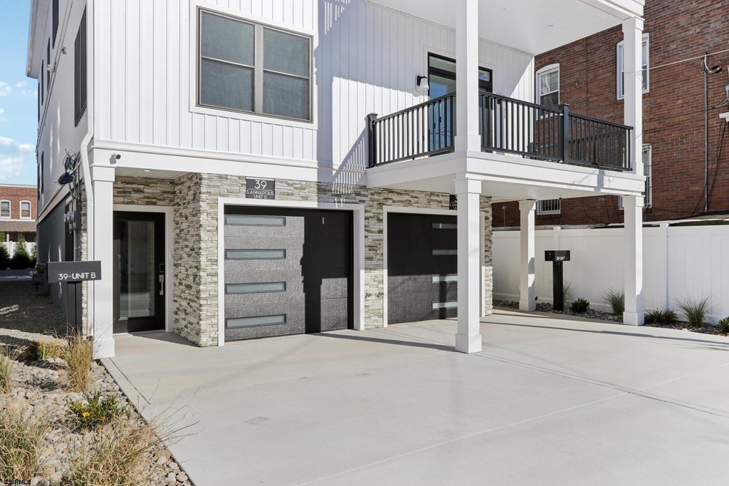 Atlantic City, New Jersey, 08401, United States, 3 Bedrooms Bedrooms, ,2.5 BathroomsBathrooms,Residential,Forsale,2004607