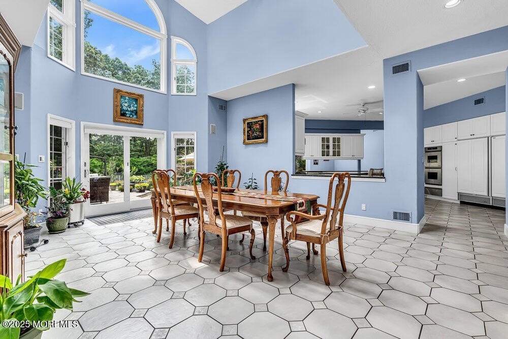 Wall, New Jersey, 07719, United States, 5 Bedrooms Bedrooms, ,5.5 BathroomsBathrooms,Residential,Forsale,1972303