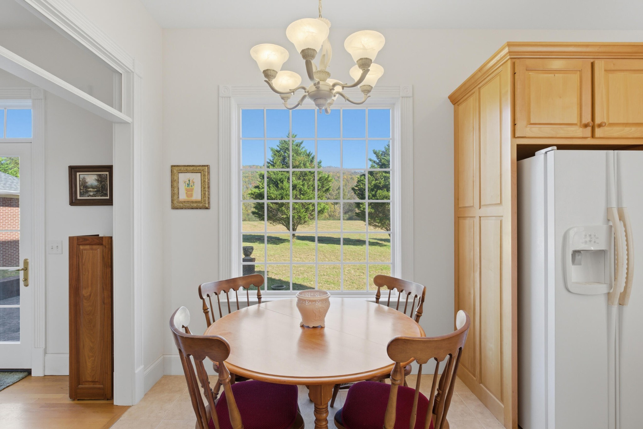 Bridgeport, Alabama, 35740, United States, 4 Bedrooms Bedrooms, ,3.5 BathroomsBathrooms,Residential,Forsale,2009579