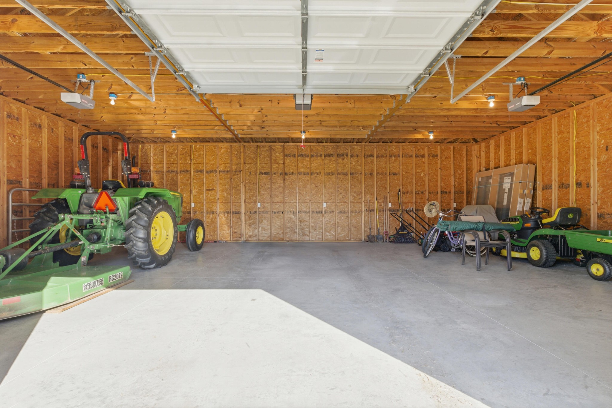 Bridgeport, Alabama, 35740, United States, 4 Bedrooms Bedrooms, ,3.5 BathroomsBathrooms,Residential,Forsale,2009579