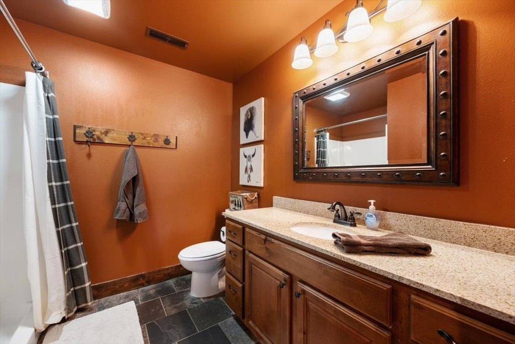 Lead, South Dakota, 57754, United States, 4 Bedrooms Bedrooms, ,2.5 BathroomsBathrooms,Residential,Forsale,2004329