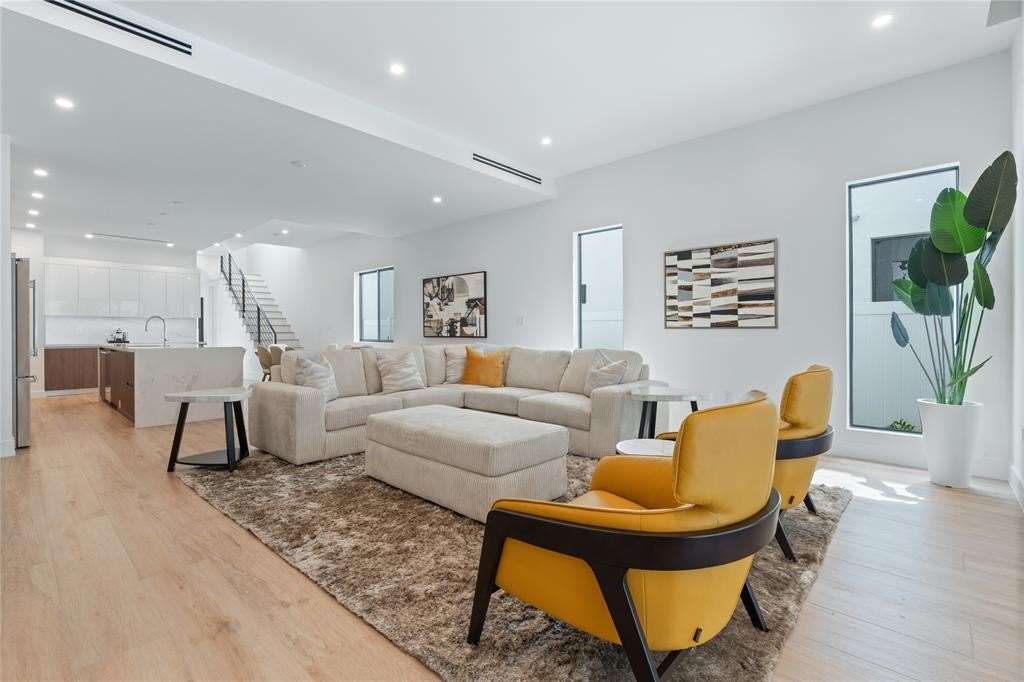 Fort Lauderdale, Florida, 33316, United States, 4 Bedrooms Bedrooms, ,4 BathroomsBathrooms,Residential,Forsale,1994072