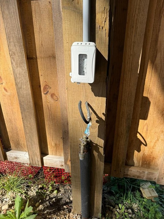 Carrabelle, Florida, 32322, United States, 2 Bedrooms Bedrooms, ,2 BathroomsBathrooms,Residential,Forsale,1968318