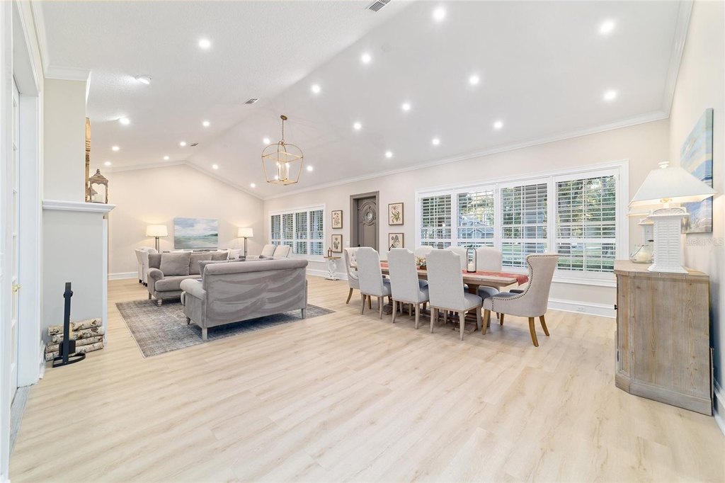 OCALA, Florida, 34480, United States, 4 Bedrooms Bedrooms, ,3 BathroomsBathrooms,Residential,Forsale,2004579