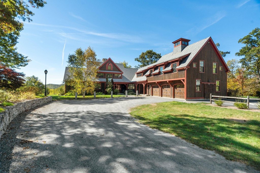 Lyme, New Hampshire, 03768, United States, 4 Bedrooms Bedrooms, ,5.5 BathroomsBathrooms,Residential,Forsale,1999497