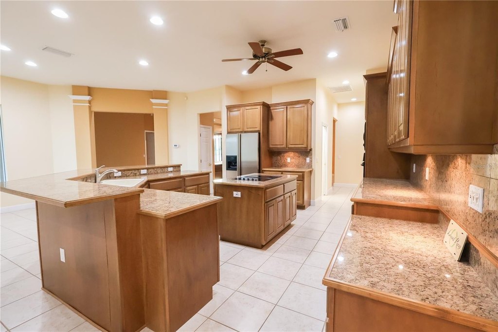 OCALA, Florida, 34471, United States, 3 Bedrooms Bedrooms, ,2.5 BathroomsBathrooms,Residential,Forsale,1994122