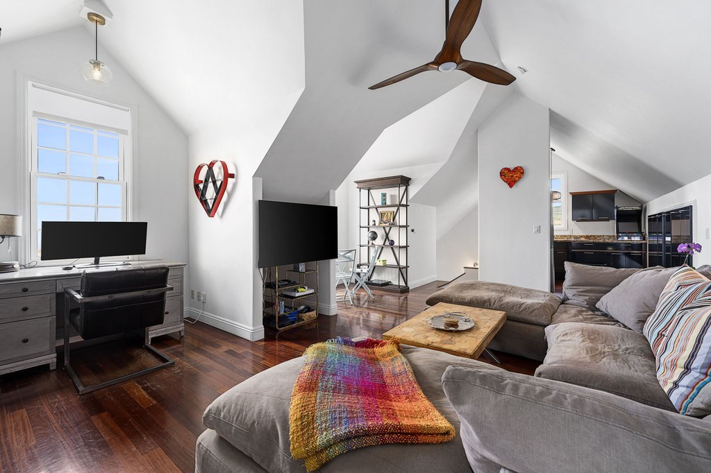 Kamuela, Hawaii, 96743, United States, 6 Bedrooms Bedrooms, ,3.5 BathroomsBathrooms,Residential,Forsale,2004377