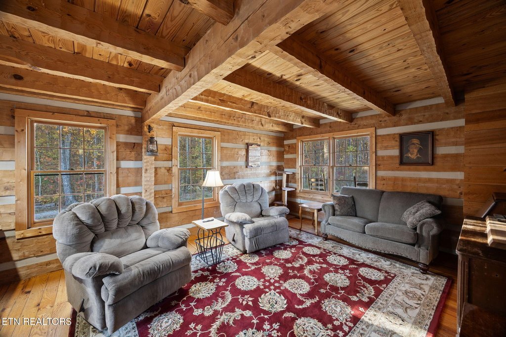 Crossville, Tennessee, 38572, United States, 3 Bedrooms Bedrooms, ,3 BathroomsBathrooms,Residential,Forsale,1996602