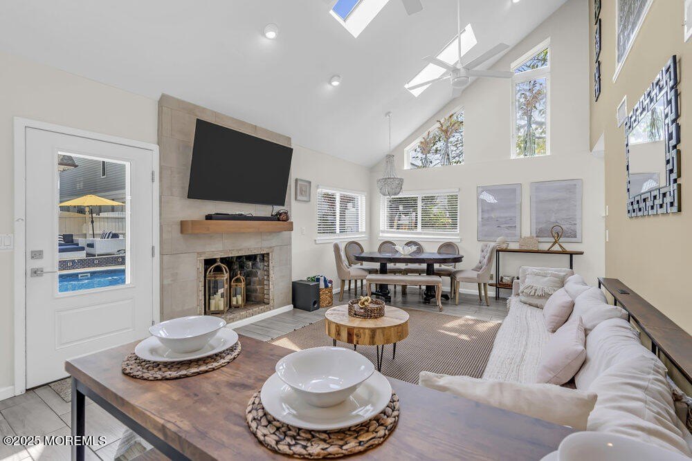 Point Pleasant Beach, New Jersey, 08742, United States, 5 Bedrooms Bedrooms, ,3 BathroomsBathrooms,Residential,Forsale,2003969