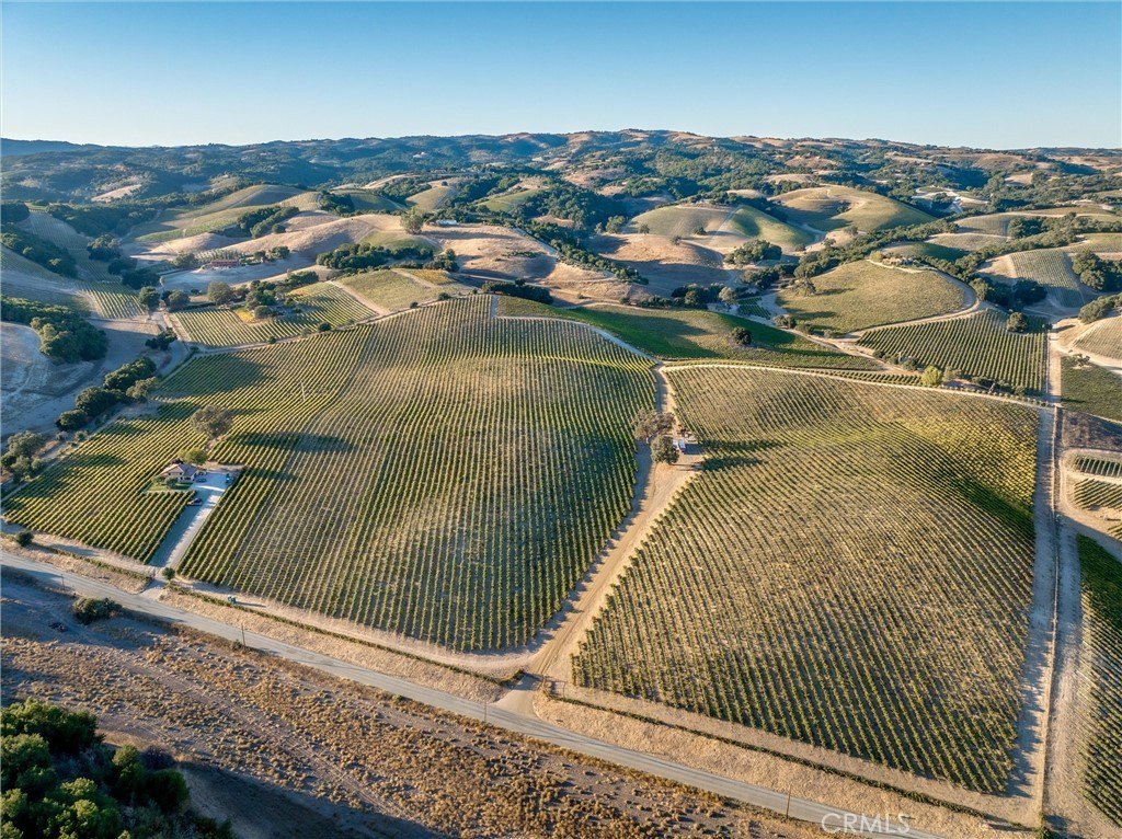 Paso Robles, California, 93446, United States, ,Land,Forsale,1997699