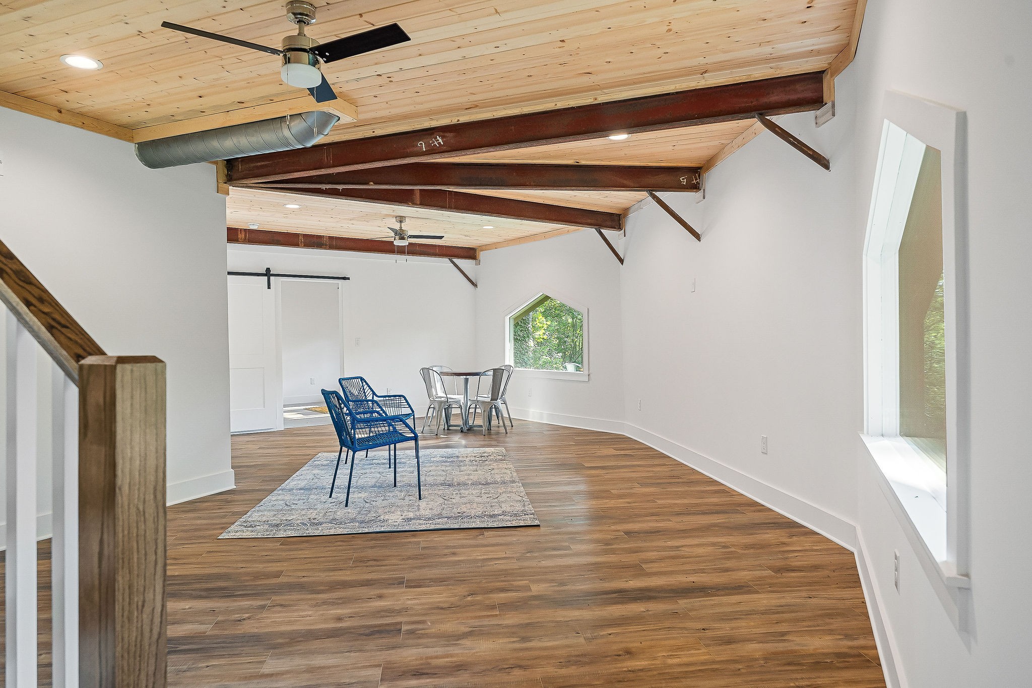 Smithville, Tennessee, 37166, United States, 4 Bedrooms Bedrooms, ,4 BathroomsBathrooms,Residential,Forsale,1999482