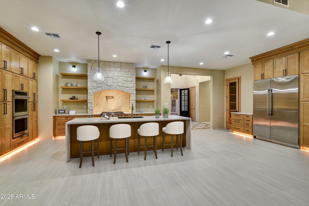 Gold Canyon, Arizona, 85118, United States, 3 Bedrooms Bedrooms, ,4 BathroomsBathrooms,Residential,Forsale,1884333