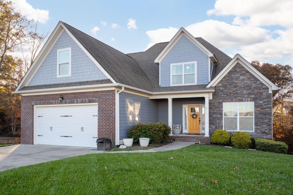 Harrison, Tennessee, 37341, United States, 4 Bedrooms Bedrooms, ,2.5 BathroomsBathrooms,Residential,Forsale,2004674