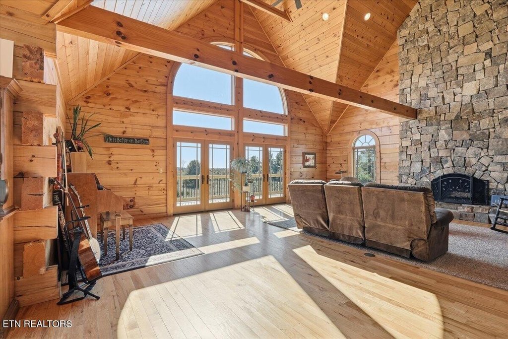 Greenback, Tennessee, 37742, United States, 3 Bedrooms Bedrooms, ,3.5 BathroomsBathrooms,Residential,Forsale,1999449