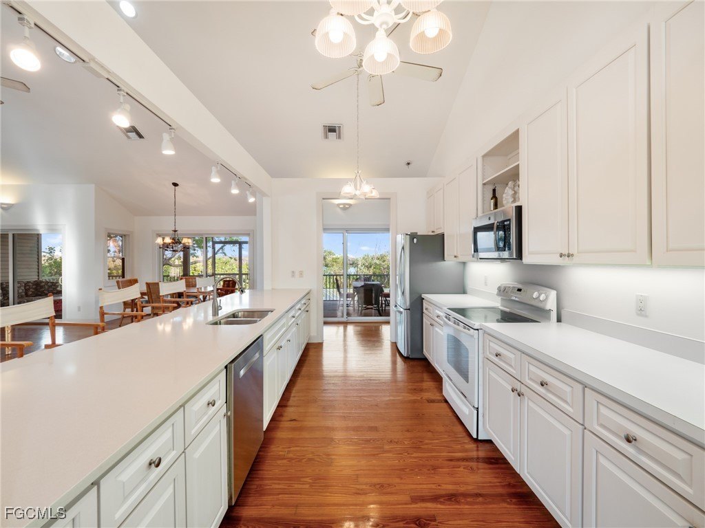 Captiva, Florida, 33924, United States, 3 Bedrooms Bedrooms, ,3 BathroomsBathrooms,Residential,Forsale,2011566