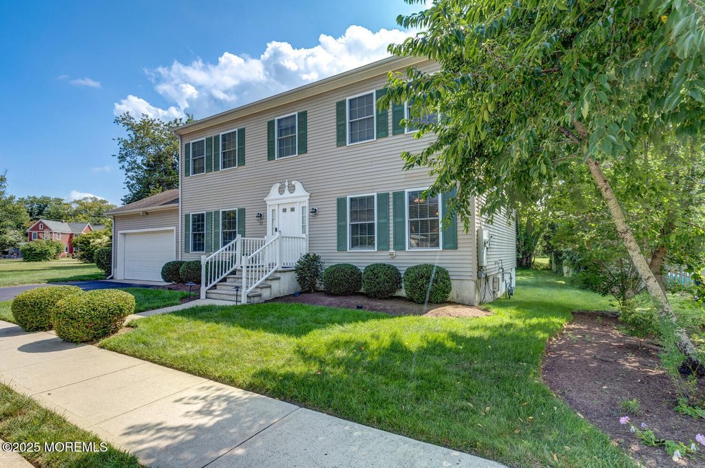 Tuckerton, New Jersey, 08087, United States, 4 Bedrooms Bedrooms, ,2.5 BathroomsBathrooms,Residential,Forsale,1994013