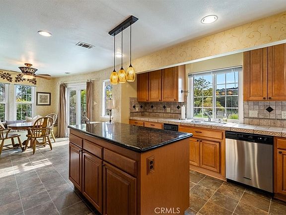 Paso Robles, California, 93446, United States, 4 Bedrooms Bedrooms, ,4 BathroomsBathrooms,Residential,Forsale,2009042