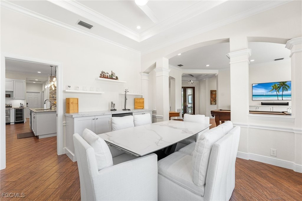 Fort Myers, Florida, 33908, United States, 3 Bedrooms Bedrooms, ,3 BathroomsBathrooms,Residential,Forsale,1998612