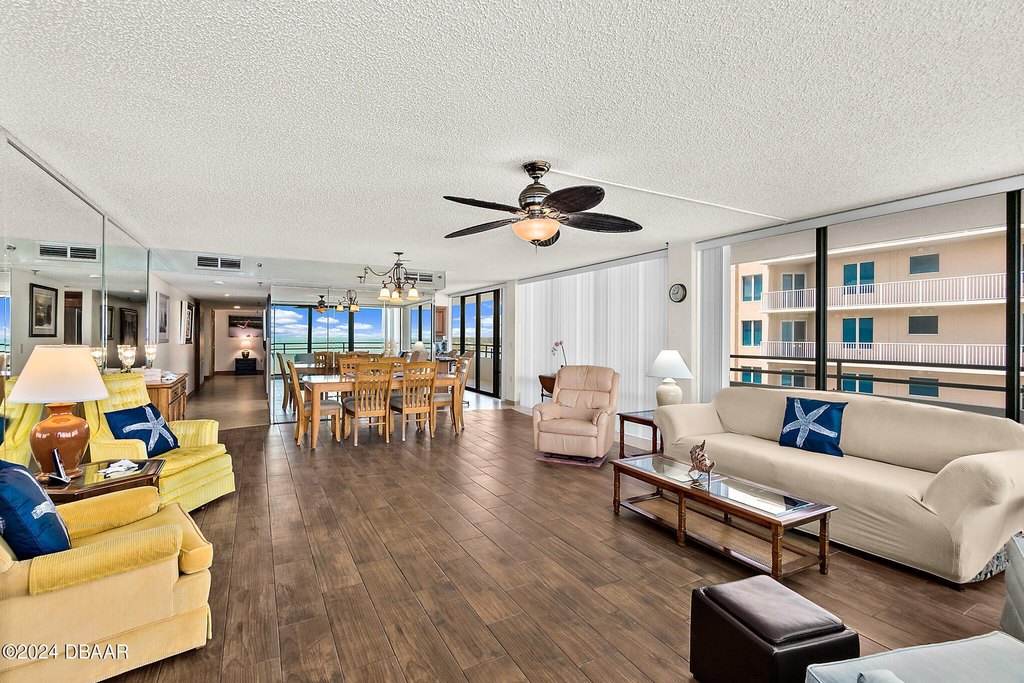 Daytona Beach Shores, Florida, 32118, United States, 2 Bedrooms Bedrooms, ,2 BathroomsBathrooms,Residential,Forsale,1990065