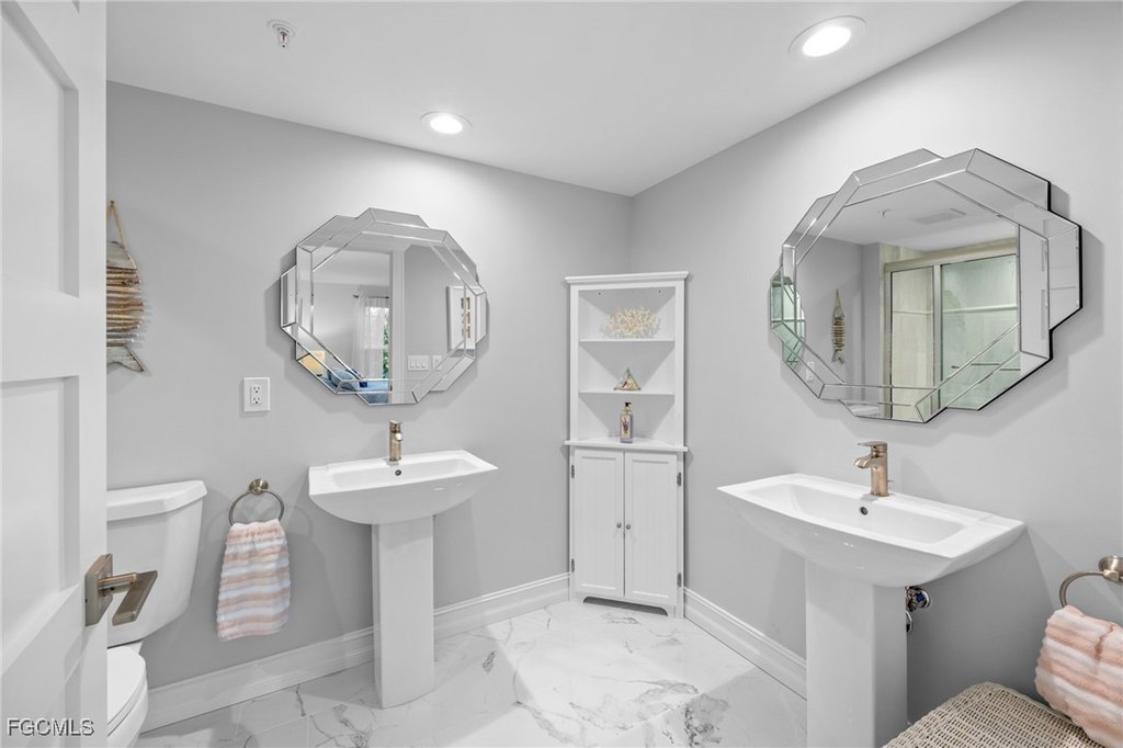 Sanibel, Florida, 33957, United States, 3 Bedrooms Bedrooms, ,3.5 BathroomsBathrooms,Residential,Forsale,2004798