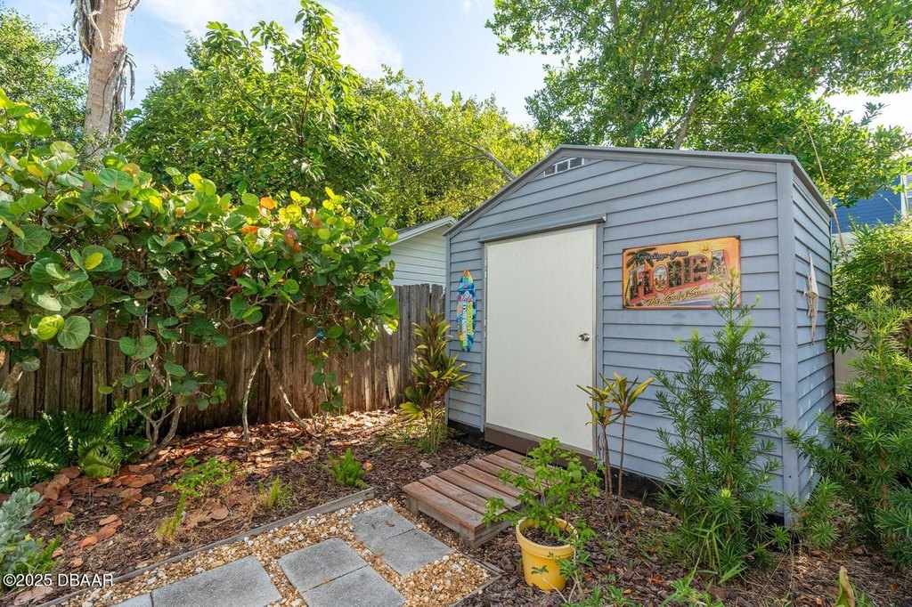 New Smyrna Beach, Florida, 32169, United States, 2 Bedrooms Bedrooms, ,2 BathroomsBathrooms,Residential,Forsale,2007412