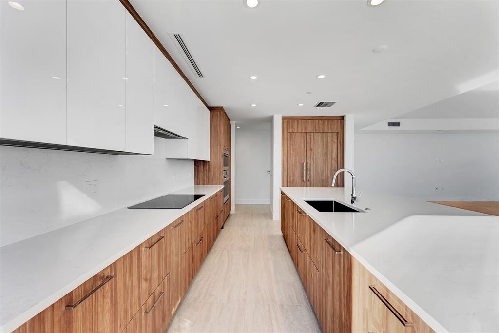 Fort Lauderdale, Florida, 33304, United States, 4 Bedrooms Bedrooms, ,3.5 BathroomsBathrooms,Residential,Forsale,2004503