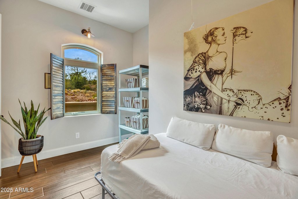 Sedona, Arizona, 86336, United States, 3 Bedrooms Bedrooms, ,2 BathroomsBathrooms,Residential,Forsale,1963558