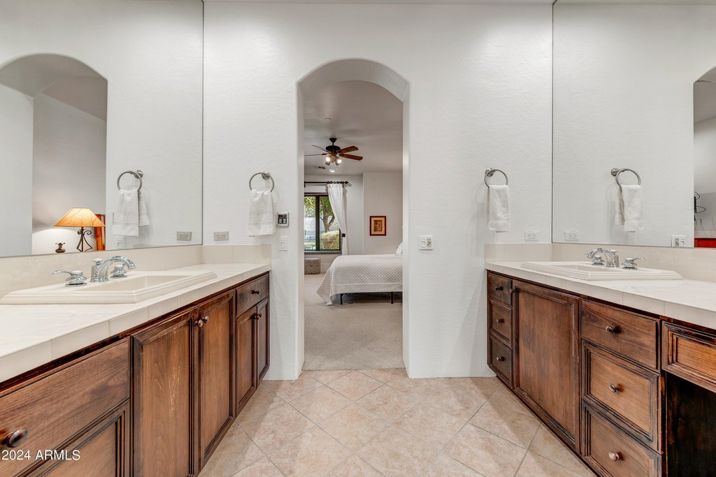 Gold Canyon, Arizona, 85118, United States, 3 Bedrooms Bedrooms, ,3 BathroomsBathrooms,Residential,Forsale,1953453