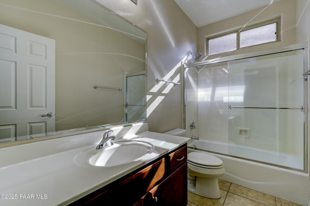 Prescott Valley, Arizona, 86314, United States, 3 Bedrooms Bedrooms, ,2 BathroomsBathrooms,Residential,Forsale,2011282